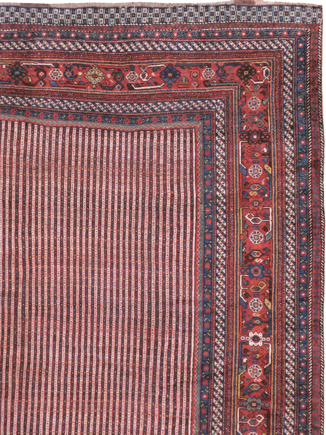 Antique Persian Qashqai Carpet, No.18789 - Gsblank