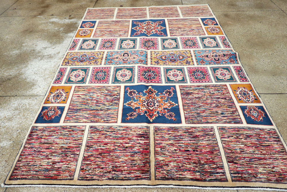 Vintage Persian Mashad Carpet, No.18790 - Gsblank