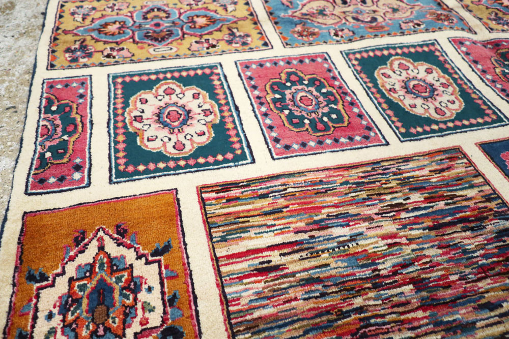 Vintage Persian Mashad Carpet, No.18790 - Gsblank