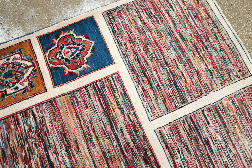 Vintage Persian Mashad Carpet, No.18790 - Gsblank