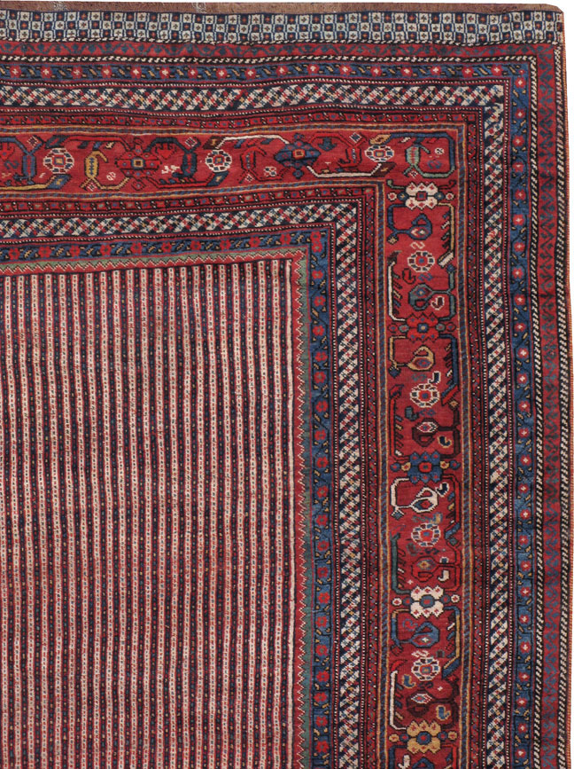 Antique Persian Qashqai Carpet, No.18791 - Gsblank