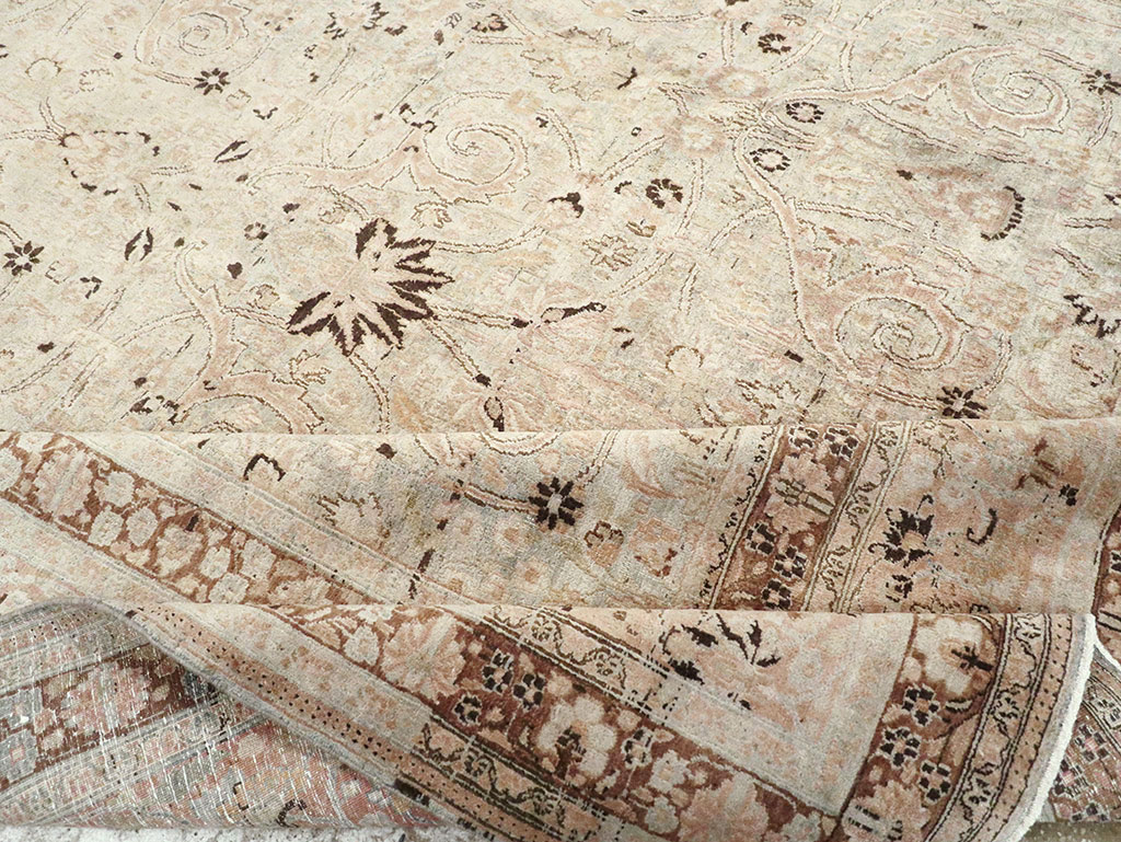 Antique Persian Mashad Carpet, No.18802 - Gsblank