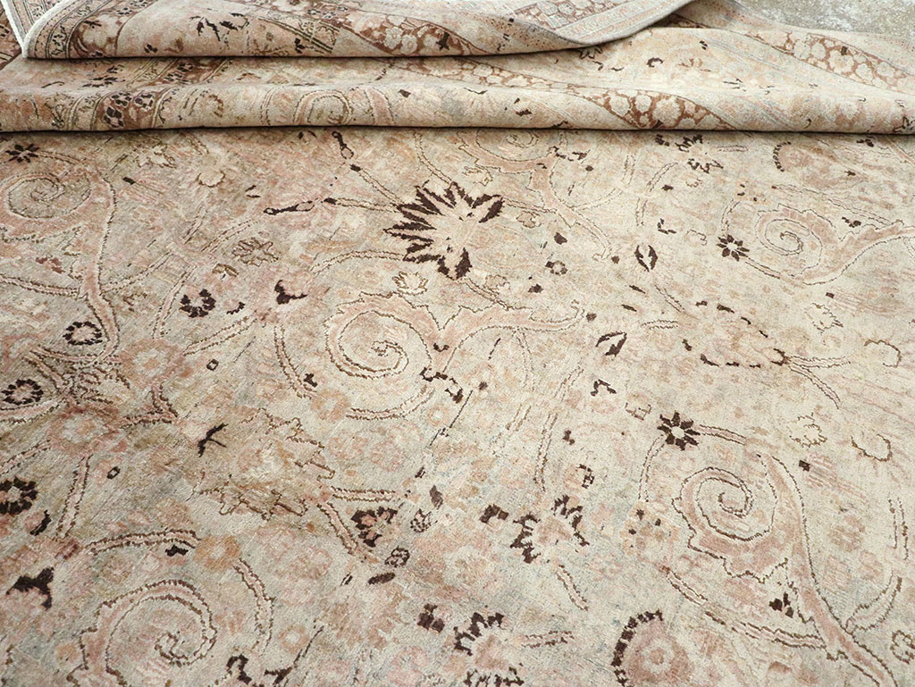 Antique Persian Mashad Carpet, No.18802 - Gsblank