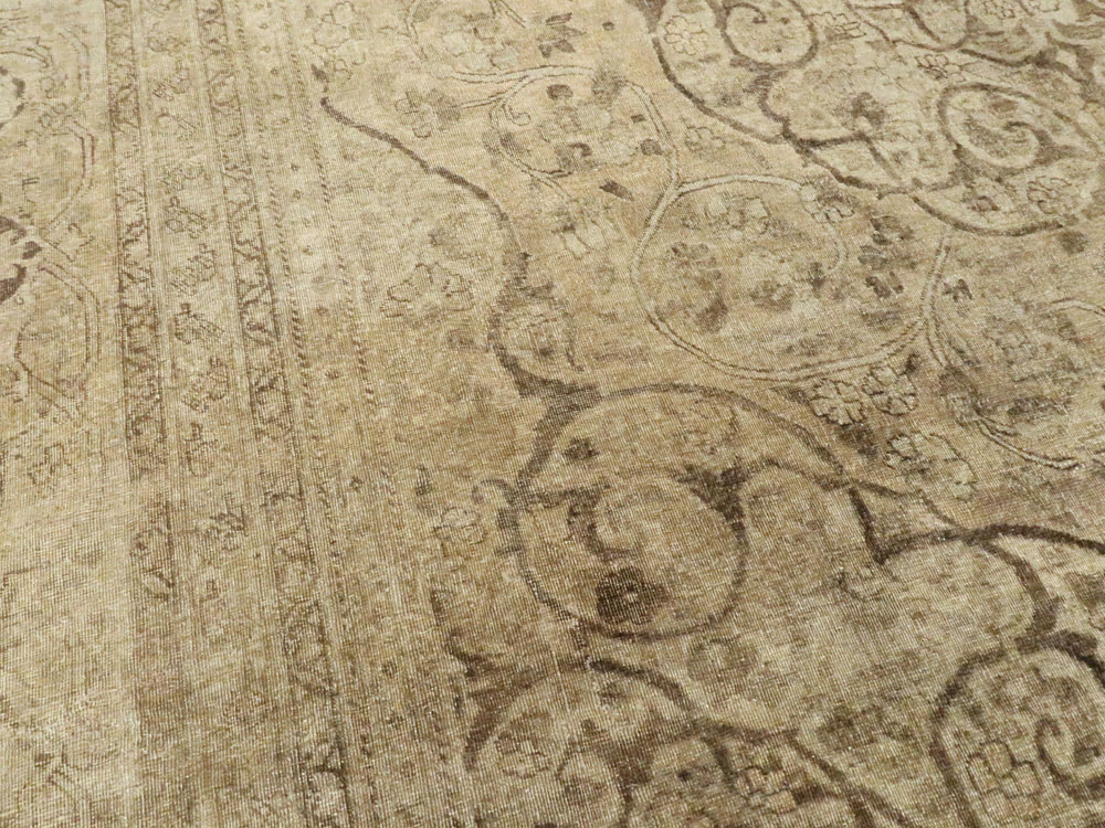 Antique Persian Tabriz Carpet, No.18812 - Gsblank