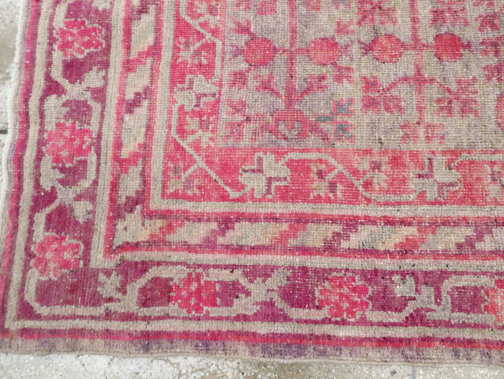Vintage East Turkestan Khotan Rug, No.18839 - Gsblank