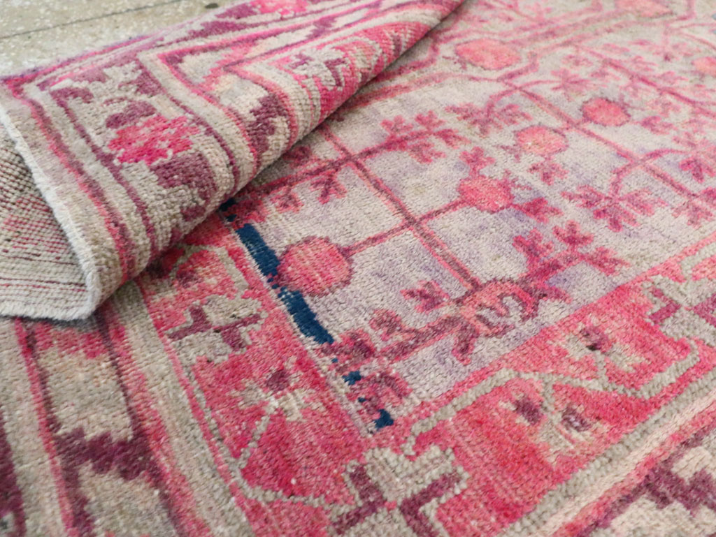 Vintage East Turkestan Khotan Rug, No.18839 - Gsblank