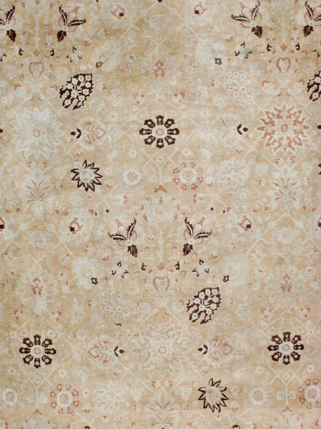 Antique Persian Tabriz Carpet, No.18848 - Gsblank