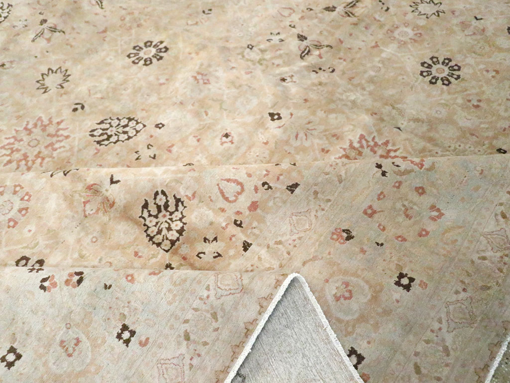 Antique Persian Tabriz Carpet, No.18848 - Gsblank