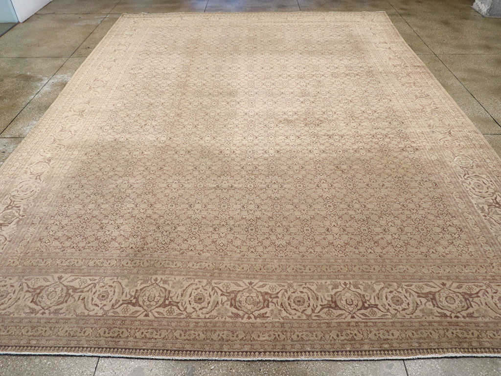Vintage Persian Tabriz Carpet, No.18853 - Gsblank
