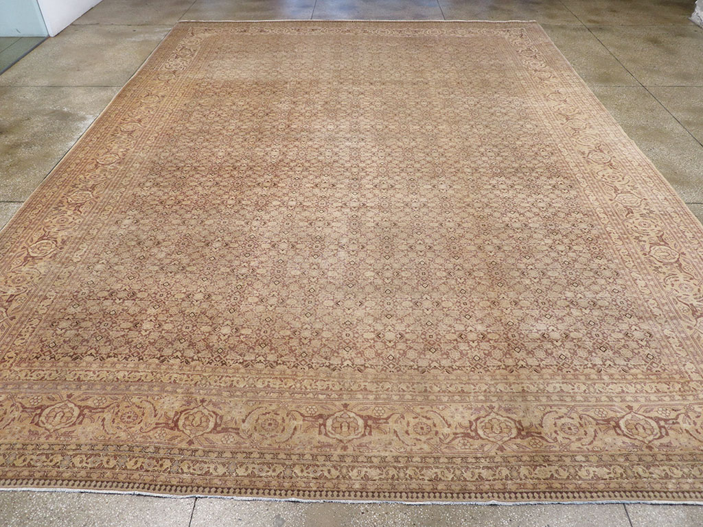 Vintage Persian Tabriz Carpet, No.18853 - Gsblank