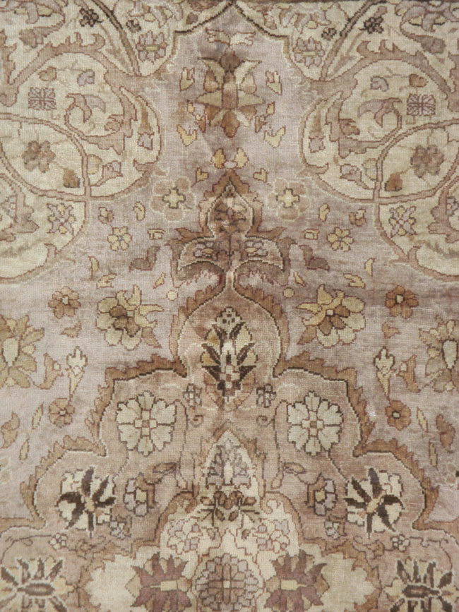 Vintage Indian Lahore Carpet, No.18861 - Gsblank