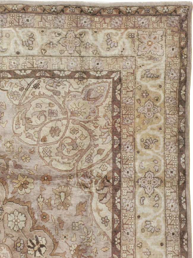 Vintage Indian Lahore Carpet, No.18861 - Gsblank