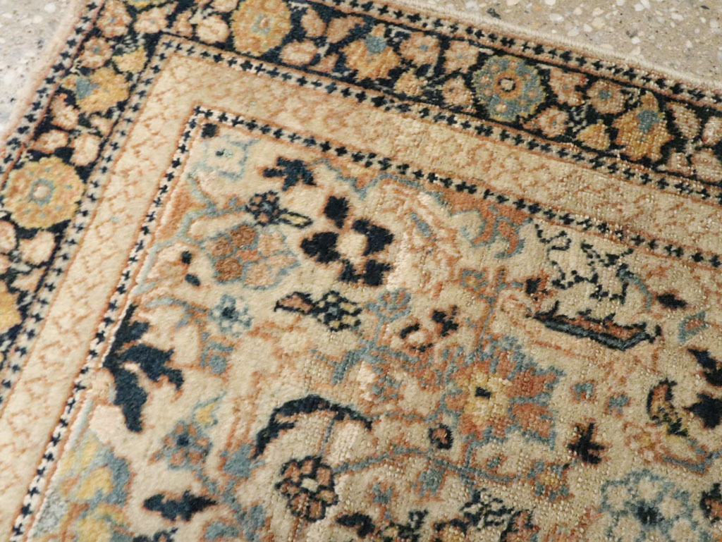 Antique Persian Tabriz Hagi Jalili Rug, No.18875 - Gsblank