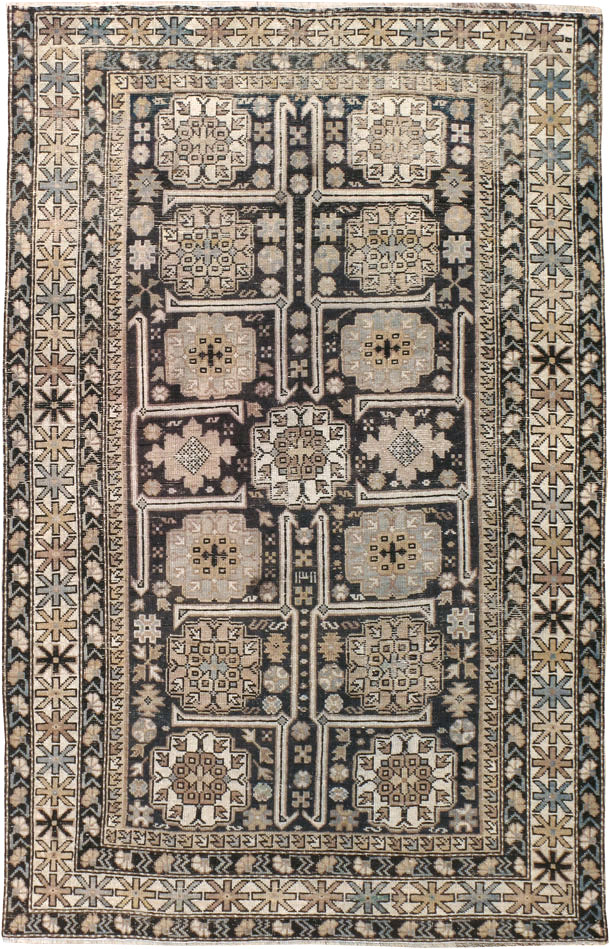 Antique Caucasian Shirvan Rug, No.18893 - Gsblank