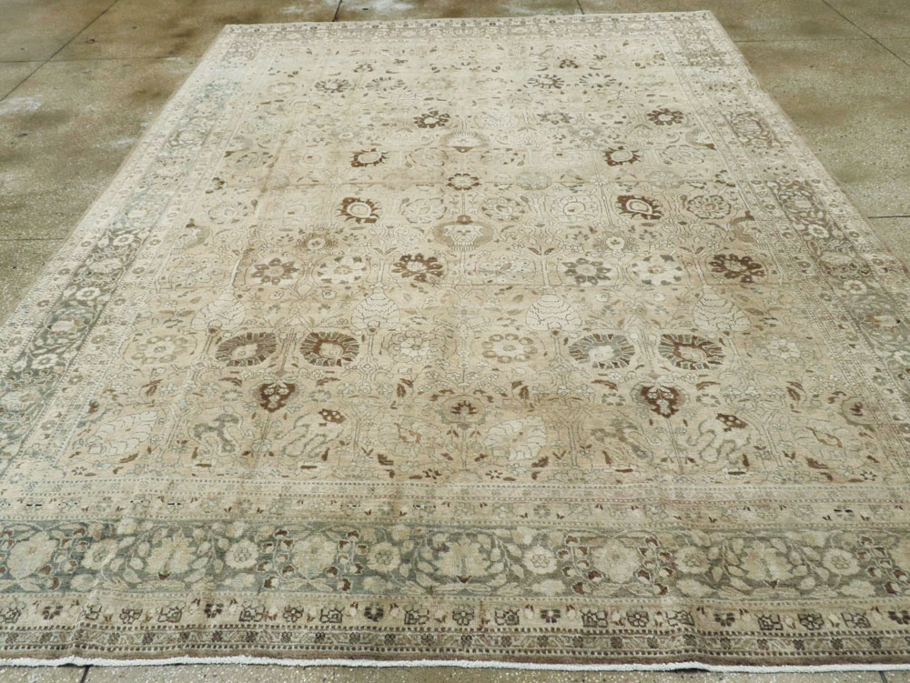 Antique Persian Tabriz Carpet, No.18904 - Gsblank