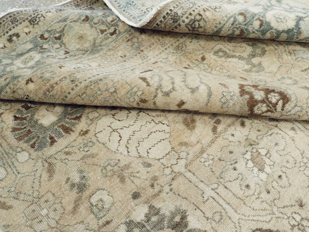 Antique Persian Tabriz Carpet, No.18904 - Gsblank