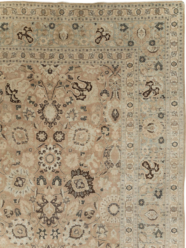 Antique Persian Tabriz Carpet, No.18906 - Gsblank