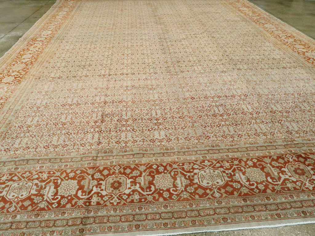 Antique Persian Tabriz Carpet, No.18911 - Gsblank