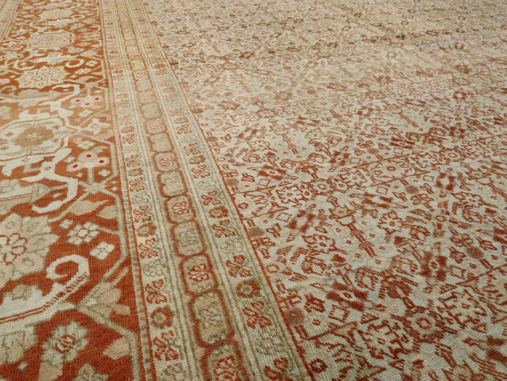 Antique Persian Tabriz Carpet, No.18911 - Gsblank
