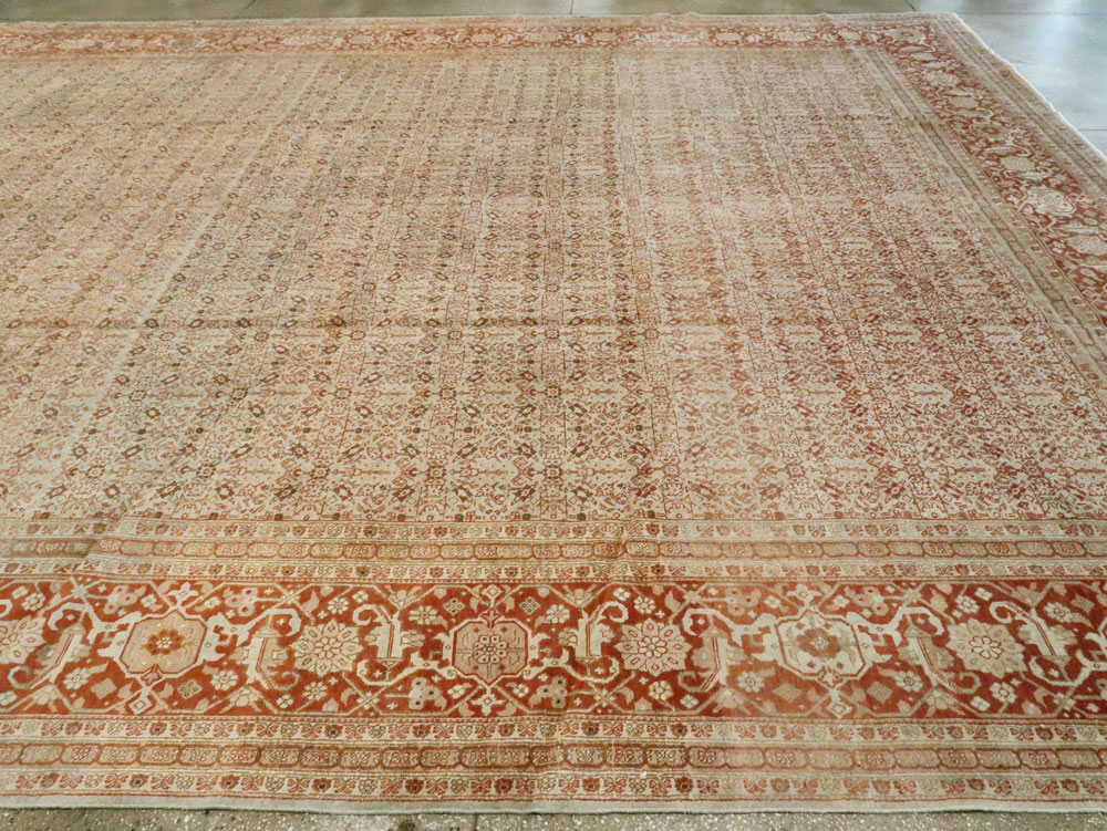 Antique Persian Tabriz Carpet, No.18911 - Gsblank