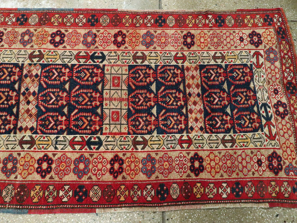 Antique Persian Northwest Long Runner, No.18912 - Gsblank