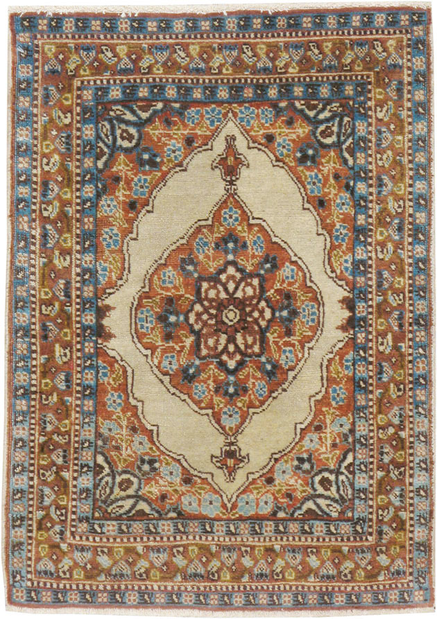 Antique Persian Tabriz Hagi Jalili Rug, No.18913 - Gsblank