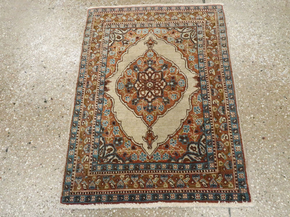 Antique Persian Tabriz Hagi Jalili Rug, No.18913 - Gsblank