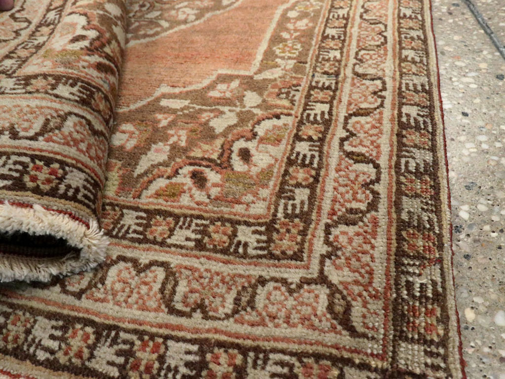 Antique Persian Tabriz Rug, No.18914 - Gsblank