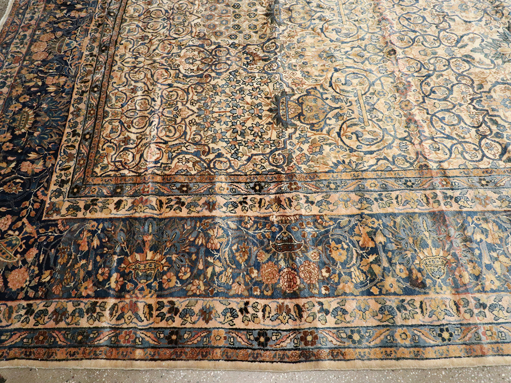 Vintage Persian Lavar Kerman Oversize Carpet, No.18917 - Gsblank