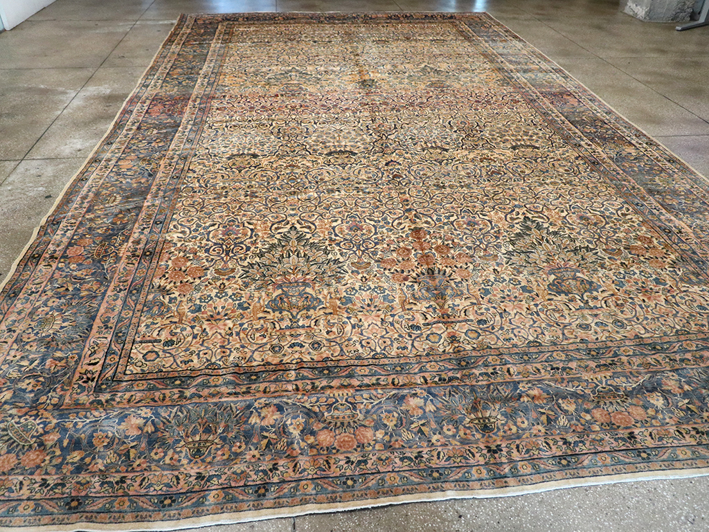 Vintage Persian Lavar Kerman Oversize Carpet, No.18917 - Gsblank