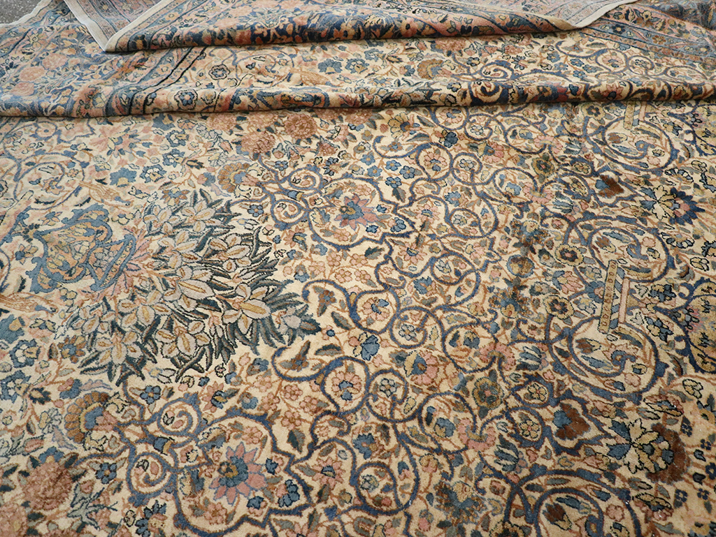 Vintage Persian Lavar Kerman Oversize Carpet, No.18917 - Gsblank