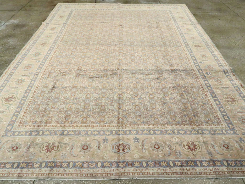 Antique Persian Tabriz Carpet, No.18926 - Gsblank