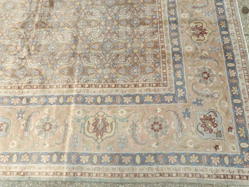 Antique Persian Tabriz Carpet, No.18926 - Gsblank