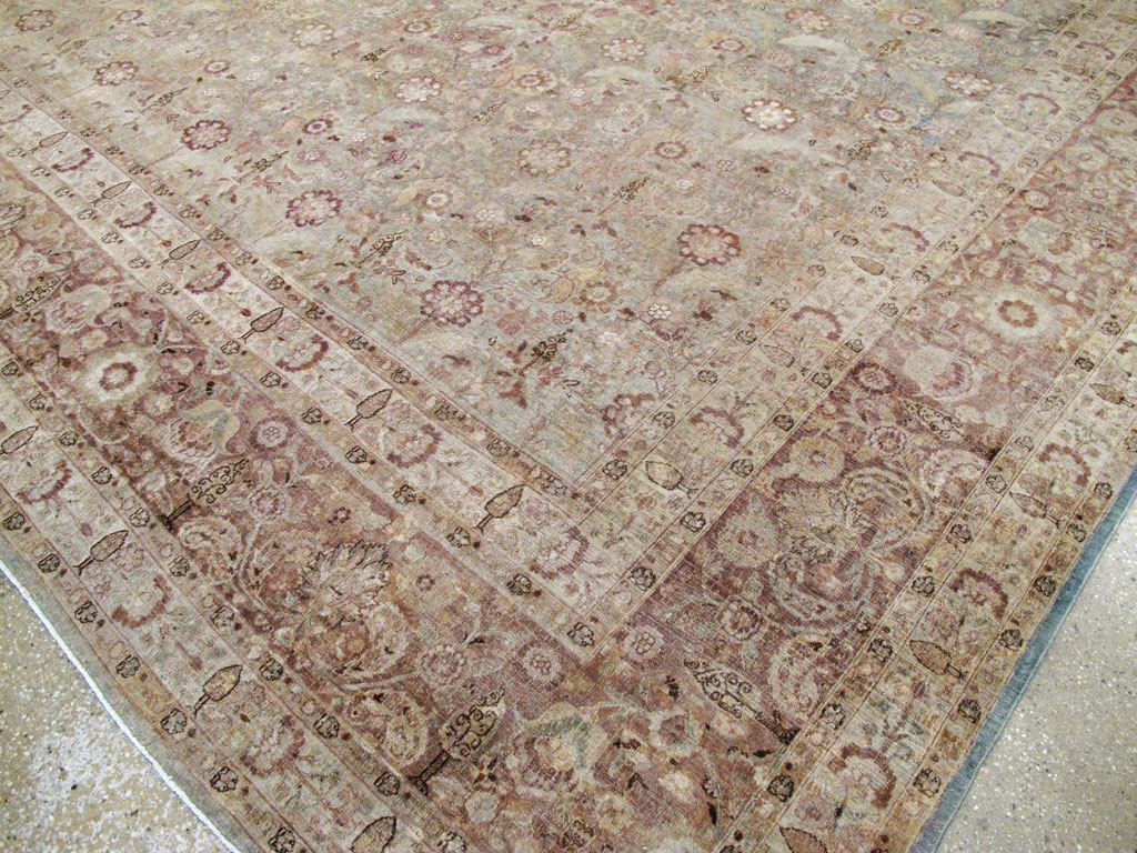 Antique Persian Mashad Carpet, No.18952 - Gsblank