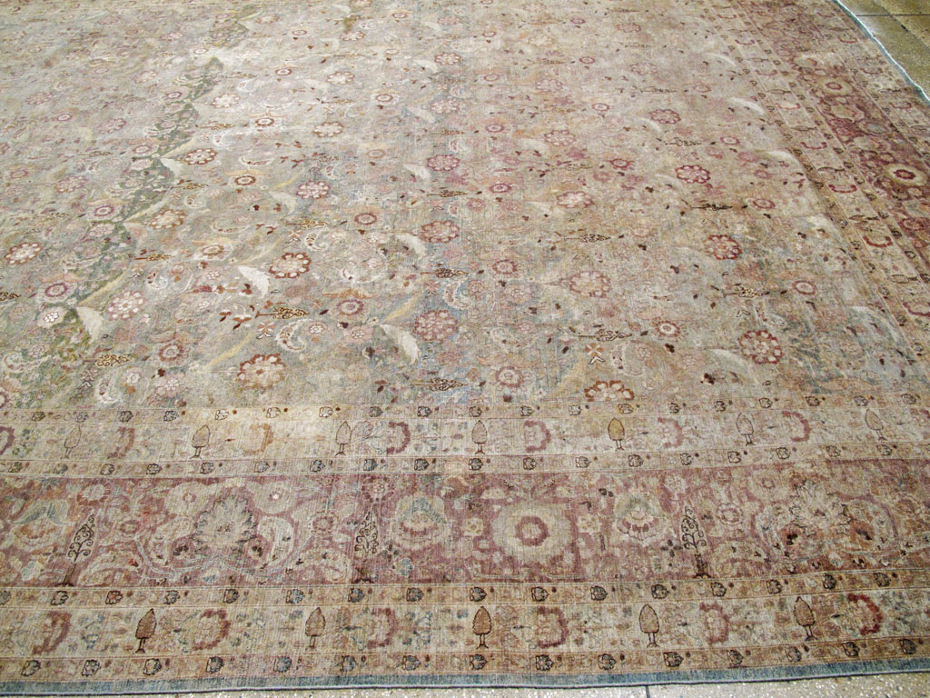 Antique Persian Mashad Carpet, No.18952 - Gsblank