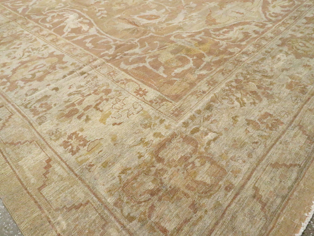 Antique Indian Agra Carpet, No.18961 - Gsblank