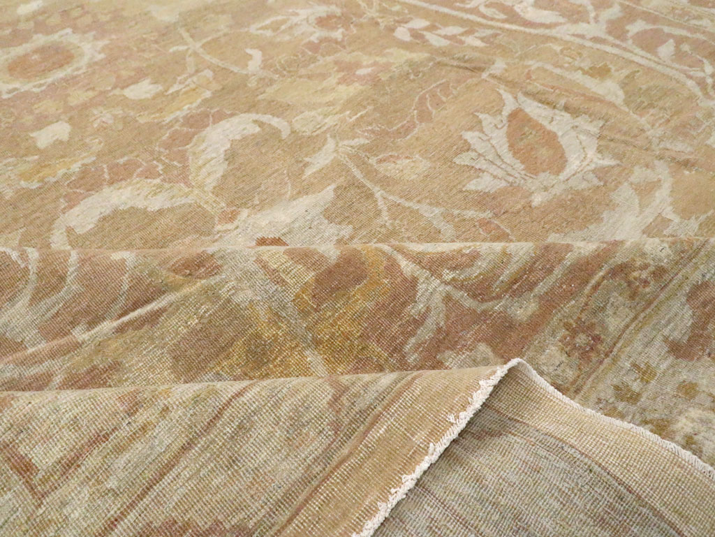 Antique Indian Agra Carpet, No.18961 - Gsblank