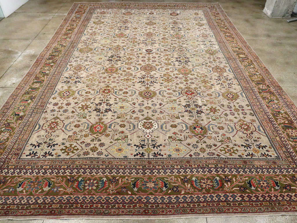 Antique Persian Mahal Carpet, No.18965 - Gsblank