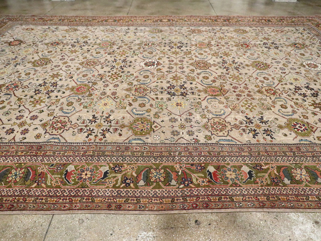Antique Persian Mahal Carpet, No.18965 - Gsblank