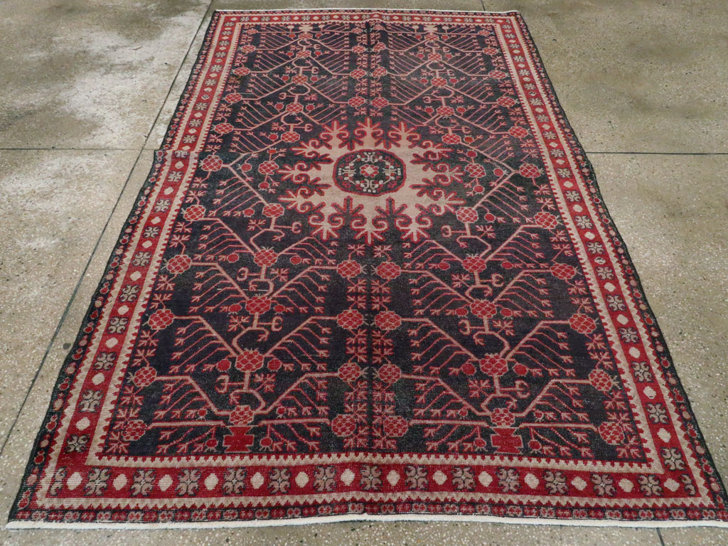 Antique East Turkestan Khotan Carpet, No.18980 - Gsblank