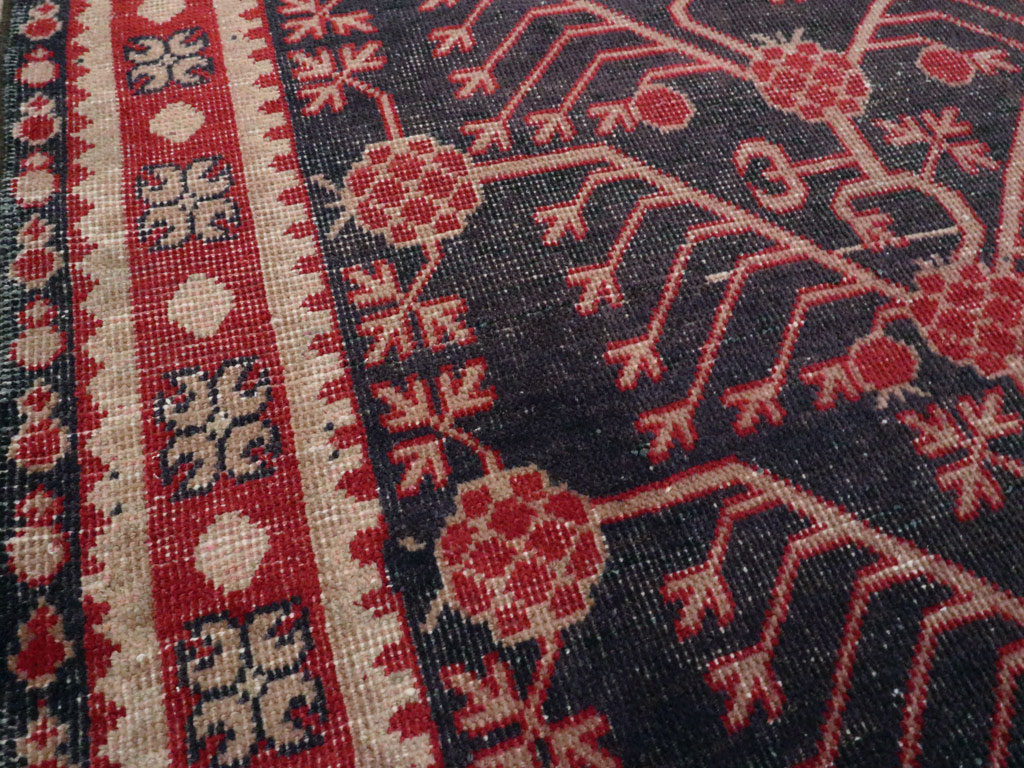 Antique East Turkestan Khotan Carpet, No.18980 - Gsblank