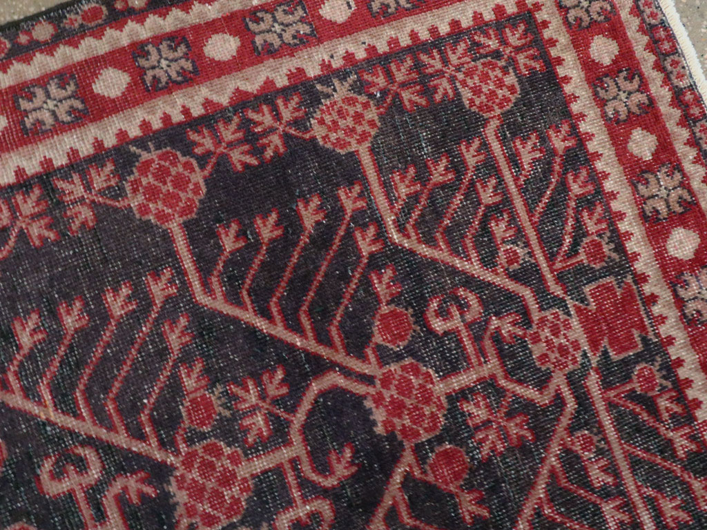 Antique East Turkestan Khotan Carpet, No.18980 - Gsblank