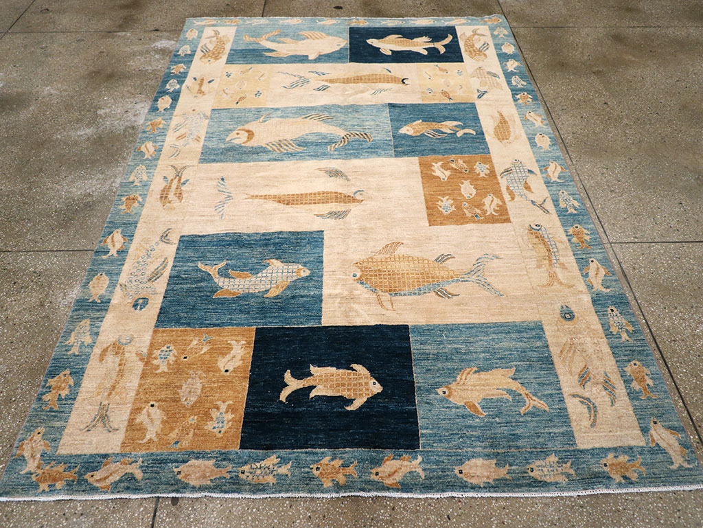 Contemporary Turkish Pictorial Accent Rug, No.18999 - Gsblank
