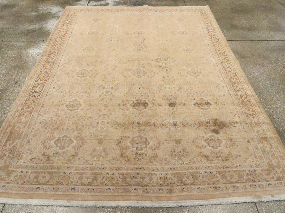 Vintage Indian Lahore Carpet, No.19000 - Gsblank