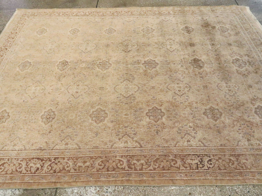 Vintage Indian Lahore Carpet, No.19000 - Gsblank