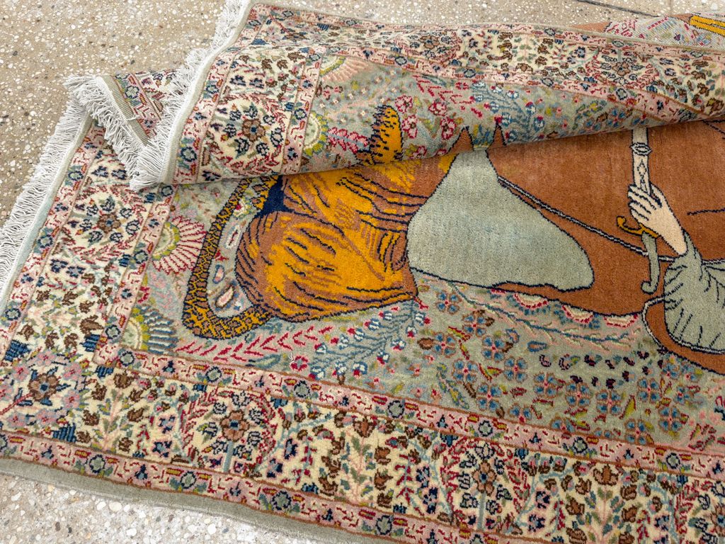 Vintage Persian Tabriz Pictorial Rug, No.19001 - Gsblank