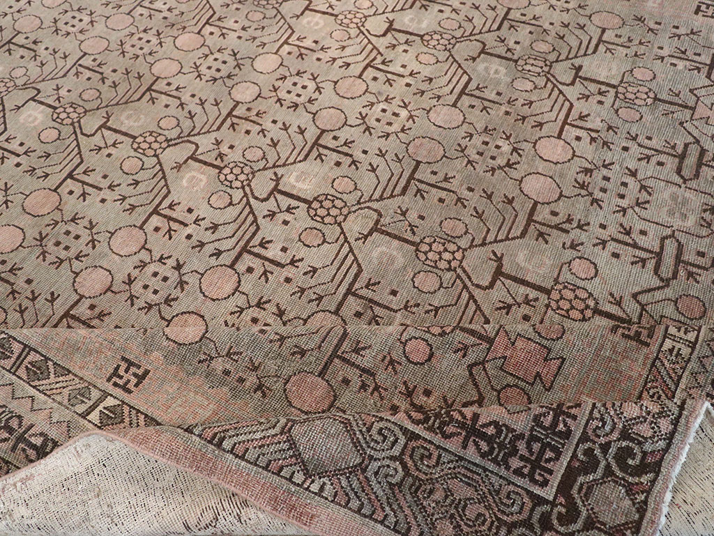 Antique East Turkestan Khotan Room Size Carpet, No.19007 - Gsblank