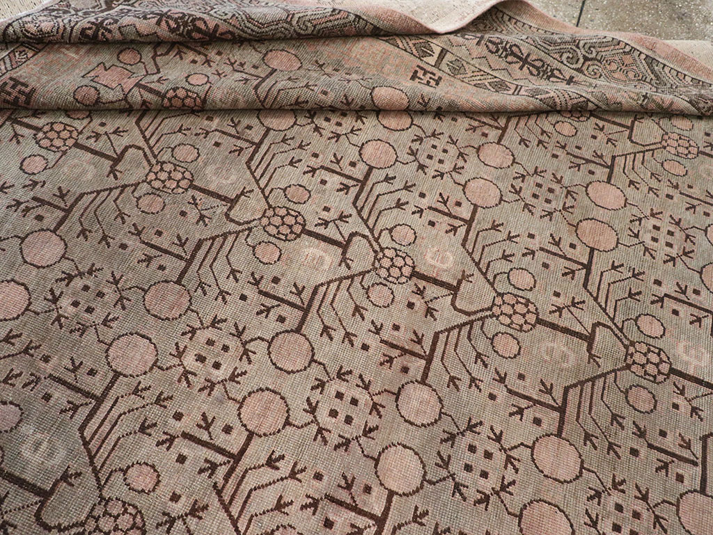 Antique East Turkestan Khotan Room Size Carpet, No.19007 - Gsblank