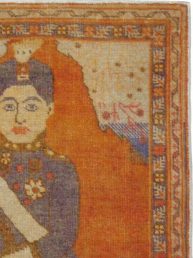 Vintage Persian Tabriz Pictorial Rug, No.19035 - Gsblank