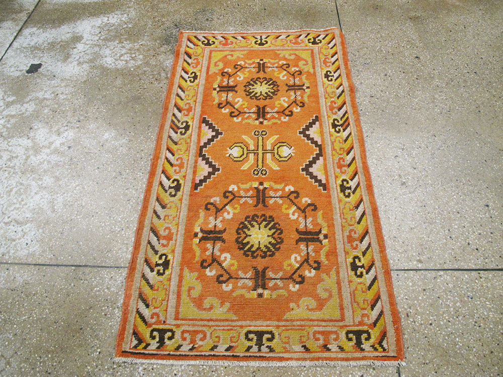 Vintage East Turkestan Khotan Rug (Pair: 1 of 2), No.19050 - Gsblank